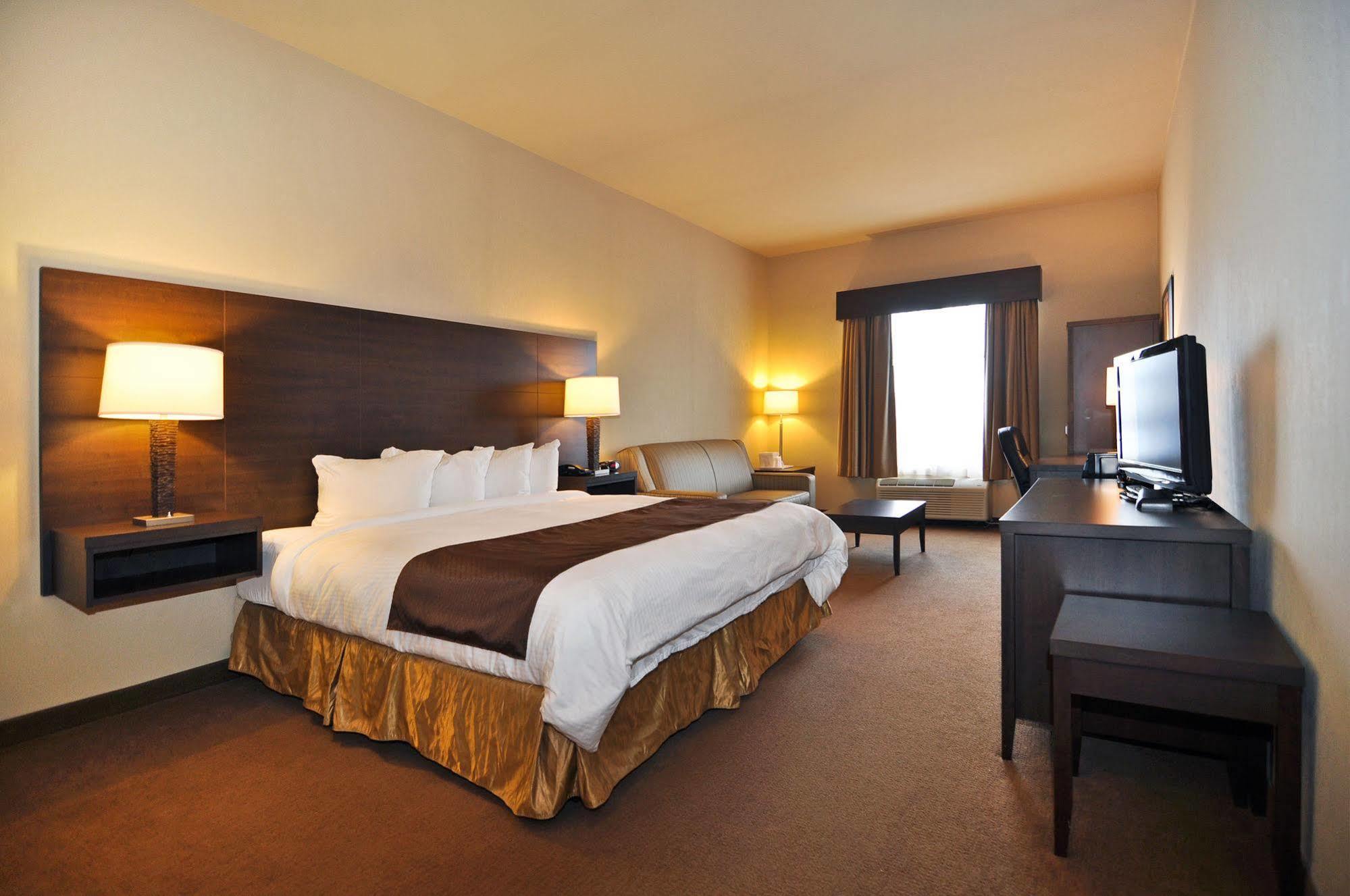 เบสต์ เวสเทิร์น พลัส เซนต์ จอห์น โฮเต็ล แอนด์ สวีท Hotel เซนต์จอห์น ภายนอก รูปภาพ